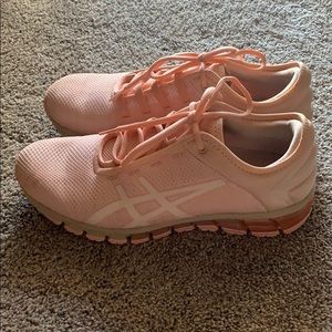 ASICS Gel-Quantum 180 Running Shoes